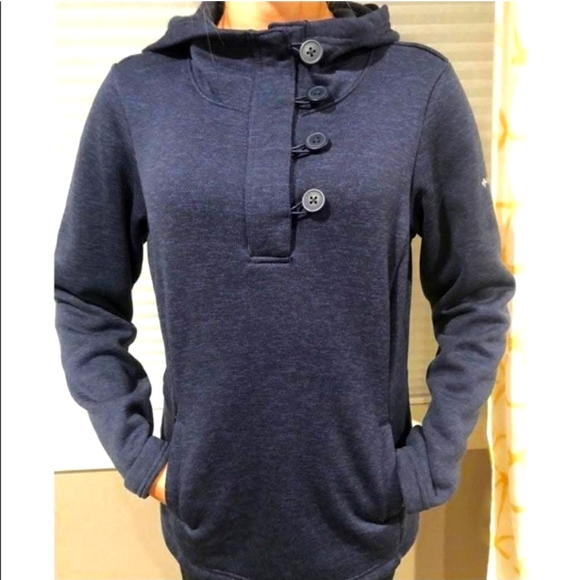 Columbia Sweaters - Women's Columbia Sweatshirt